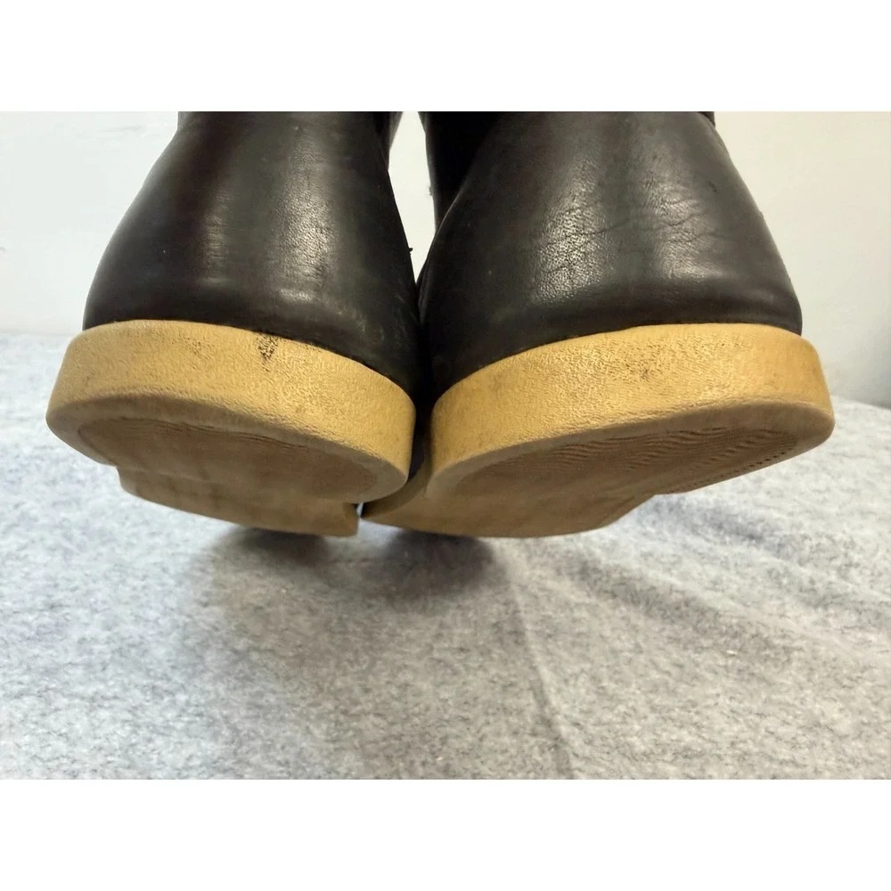 Clae Hamilton Leather Chukka Boots Black Leather, Low-Profile Gum Sole Size 9